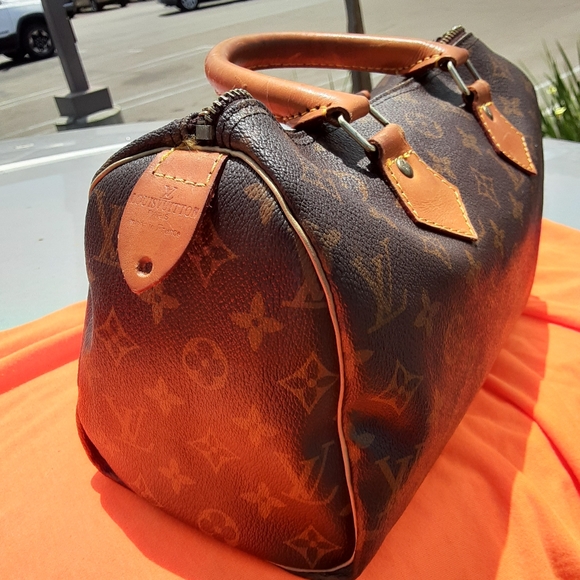 Louis Vuitton handbag - Picture 4 of 4